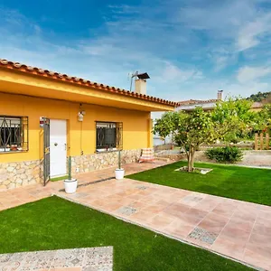 villa-blanca-10-minutos-de-la-playa-costa-brava.catalonia-hotels.com/